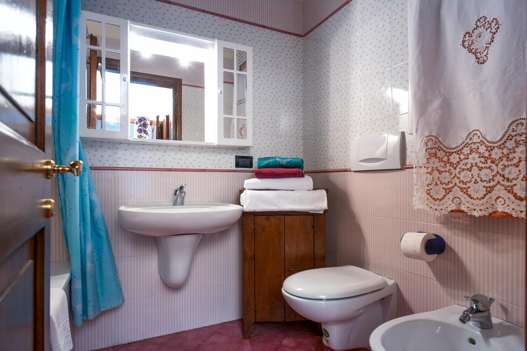 Casa Torrini Hotell Fiesole Rum bild